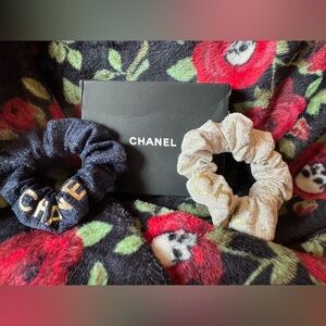 CHANEL Set of 2 Hair Scrunchies